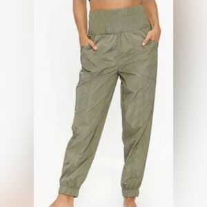 Free people Movement Green The Way Home Joggers(Size  S)